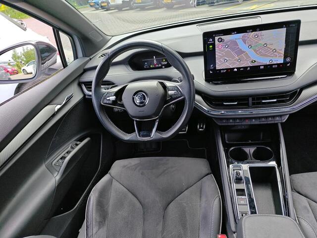 Skoda Enyaq iV 80 Sportline / SOH 92%/ AUTOMAAT/ PANO/ TREKHAAK/ WAMRTEPOMP/ PARK.SENSOR.V+A/ CAMERA/ MEMORY SEAT/ STOELVERWARM./ DIGITAL DASH/ NAVI/ CLIMA