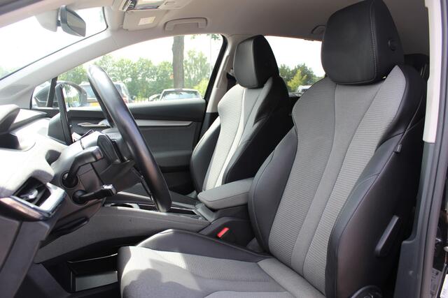 Skoda Enyaq iV 80 Limited Edition / SOH 93,3% / Camera / Warmtepomp / CarPlay / Keyless / 19'' / Dodehoek / Stoel+Stuurverwarming / DAB / ACC