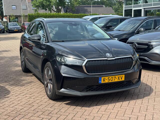 Skoda Enyaq iV 80 Limited Edition / SOH 93,3% / Camera / Warmtepomp / CarPlay / Keyless / 19'' / Dodehoek / Stoel+Stuurverwarming / DAB / ACC