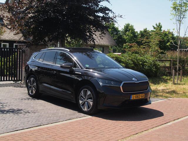 Skoda Enyaq iV 80 | Panoramadak | Head-Up Display | Trekhaak | Camera | ACC |