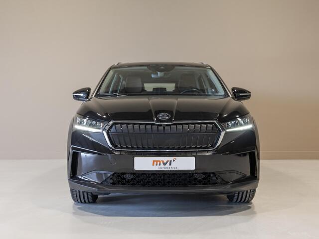 Skoda Enyaq iV 80 204pk / Trekhaak / Dodehoekdetectie / Panorama dak / Adaptieve cruise control / Achteruitrijcamera / Apple carplay / Navigatie /