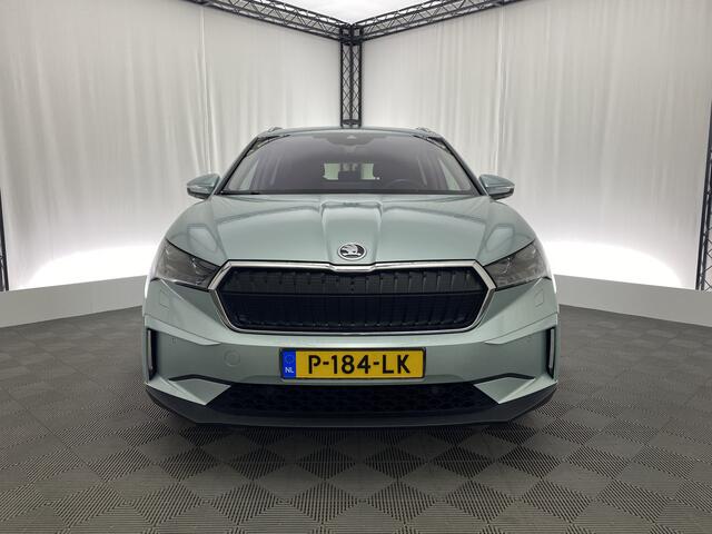Skoda Enyaq iV 80 First Edition | Apple carplay | Navi | Trekhaak | Leer | LED | El. stoel links | El. achterklep | 21 inch