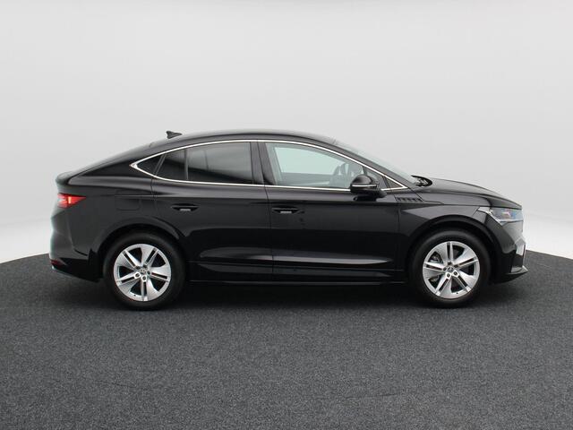 Skoda Enyaq iV Coupé 85 Business Edition 285 Pk | Stoel/Stuurverwarming | Camera | Panorama dak | Adaptive Cruise | Half Leer | CarPlay | 19 Inch | 35.974 Km !!