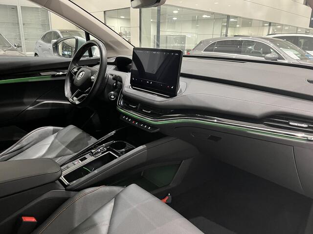 Skoda Enyaq iV 60 | SOH 94,4% | Navi | Panoramadak | Leder interieur | Elektrische trekhaak | Sport pack | Comfort pakket | Comfort stoelen |