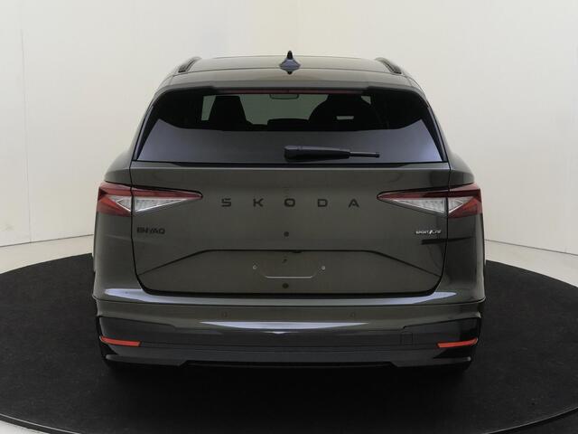 Skoda Enyaq iV Sportline | Chrome interieur accenten | Driving mode select | LED interieurverlichting inclusief sfeerverlichting