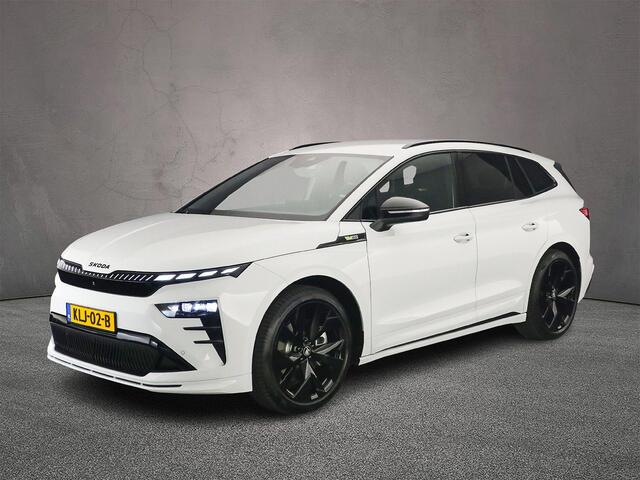 Skoda Enyaq iV 85X RS 340pk Automaat Trekhaak, Adaptive cruise control, LED matrix koplampen, Achteruitrijcamera, Elektrische achterklep, Navigatie, Stuurwiel verwarmd