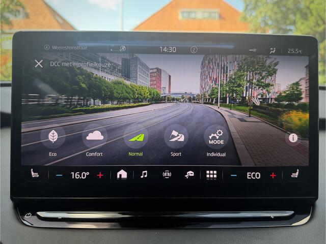 Skoda Enyaq iV 80 First Edition SOH 90% PANODAK VOL-LEDER DIGI-DASH APPLE CARPLAY NAVI LED LMV PDC