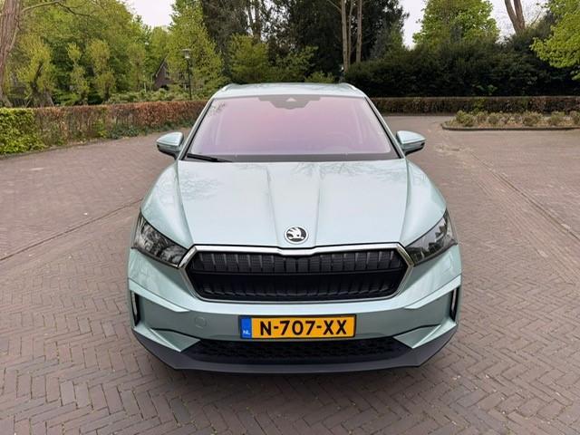 Skoda Enyaq iV 80 First Edition 77kWh SOH 90%/Trekhaak/Acarplay/Navi/Full LED/Leer/Fabrieksgarantie