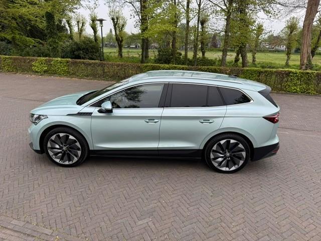 Skoda Enyaq iV 80 First Edition 77kWh SOH 90%/Trekhaak/Acarplay/Navi/Full LED/Leer/Fabrieksgarantie
