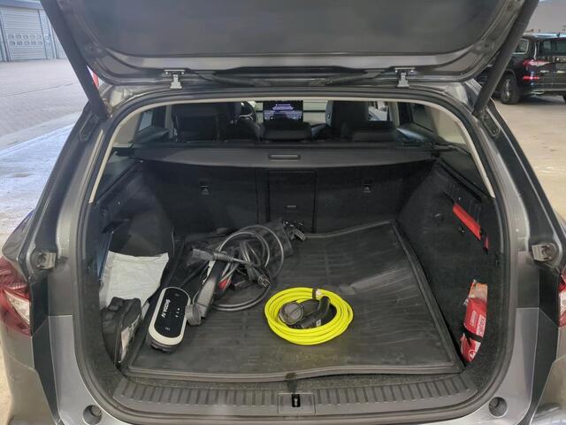 Skoda Enyaq iV 80 Sportline SOH 94% | Warmtepomp | Navigatie