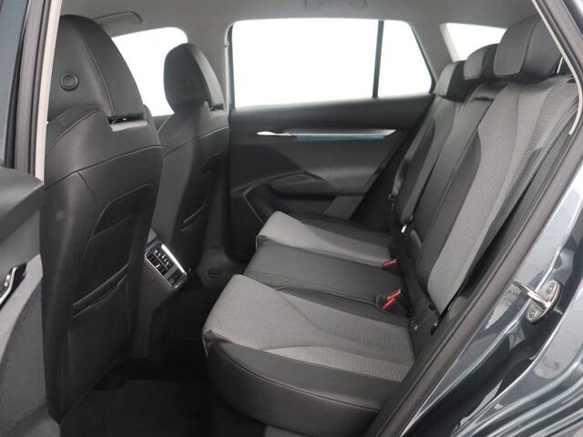 Skoda Enyaq iV 60 | SOH 91,0% | Half leder | Cruise control | Carplay | Navigatie | Sfeerverlichting | Climate control | Camera | Park assist | EV