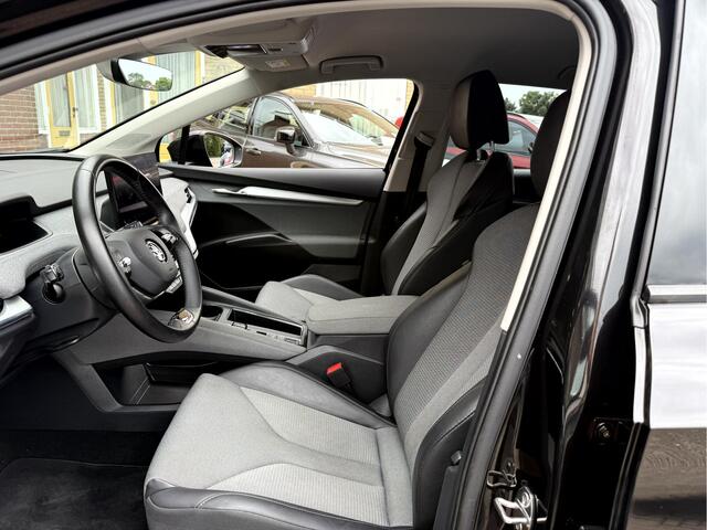 Skoda Enyaq iV 60 SOH 91.4%, Camera, Trekhaak, Matrix Led