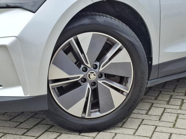 Skoda Enyaq iV 80 | Navigatie/Android/Apple Carplay | LM Velgen 19" | Voorstoelen/Stuur Verwarmd | Achteruitrijcamera | Cruise Control | Airco |
