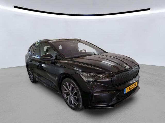 Skoda Enyaq iV 60 Sportline Plus Navigatie / Parkeersensoren / Clima / Achterklep elektrisch / Camera / Bluetooth trans