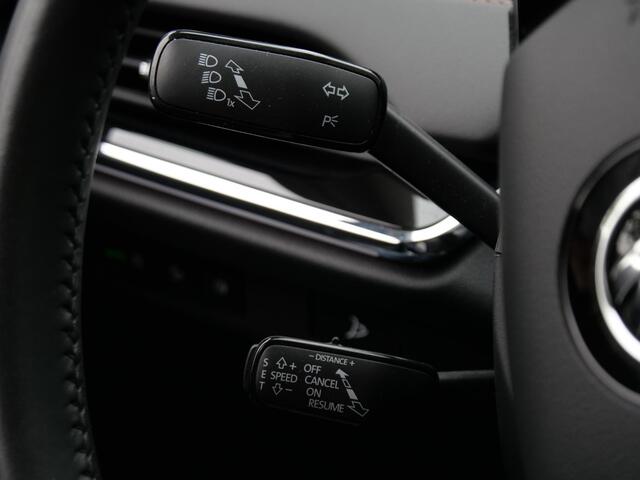 Skoda Enyaq iV 80 LEER/ ADAPTIVE CRUISE/ TREKHAAK/ BLINDSPOT/ ELEKT. STOEL/ SOH 90%