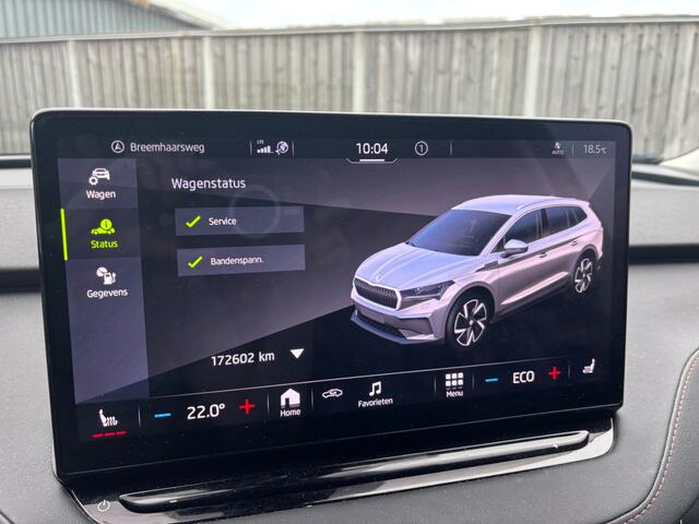 Skoda Enyaq iV 80 / SOH 91,7% / Trekhaak / Camera / Leder / Matrix LED / 19'' / CarPlay / Stoelverwarming 4x / Dodehoek / DAB / ACC