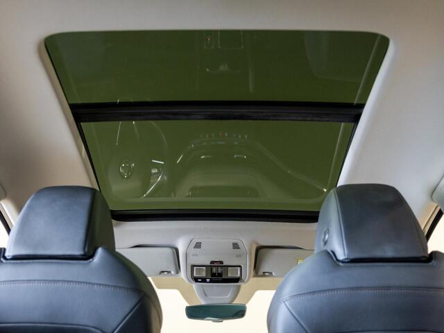 Skoda Enyaq iV 60 SOH 91% / 180pk / Panorama dak / Trekhaak / Warmtepomp / Dodehoek herkenning /