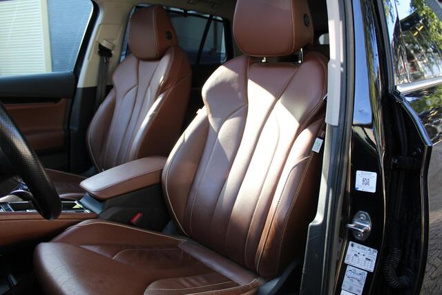 Skoda Enyaq iV 80 | SOH 89% | Warmtepomp | Panorama |Trekhaak | Leder | HUD