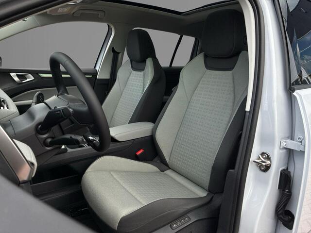 Skoda Epiq Business Launch Edition 56 kWh | Interieur Loft Mint | 19" inch velgen, Lark | Light & View | Trekhaak afneembaar | Panoramisch glazen dak | ¤1000,- inruilpremie