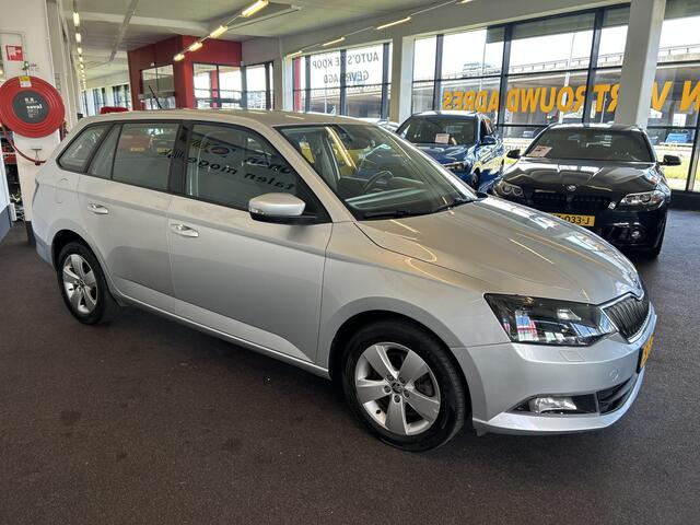 Skoda FABIA Combi 1.0 TSI Style | 110 pk | Parkeersensoren | Climate control | Stoelverwarming | 6 versnellingen | Startbutton