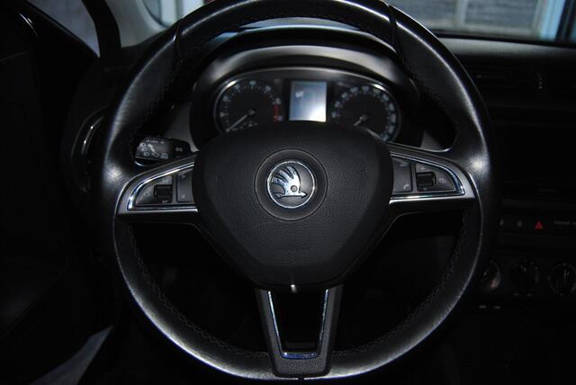 Skoda FABIA 1.2 TSI JOY Lage km stand, Airco , Cruise controle.