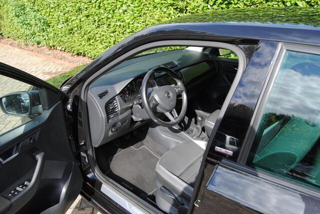 Skoda FABIA 1.2 TSI JOY Lage km stand, Airco , Cruise controle.