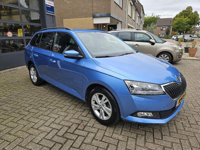 Skoda FABIA Combi 1.0 TSI Style / Airco/ Navigatie/ Apple Carplay/Android Auto/ Cruise/ Led/ PDC/ LMV