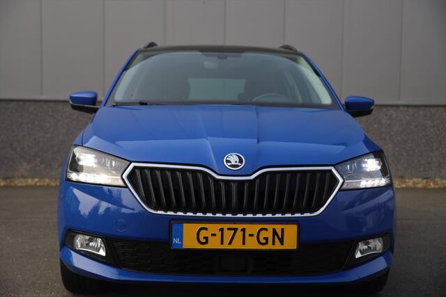 Skoda FABIA Combi 1.0 TSI 96pk Panoramadak/ Trekhaak/LED/Carplay