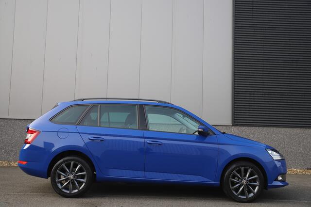 Skoda FABIA Combi 1.0 TSI 96pk Panoramadak/ Trekhaak/LED/Carplay