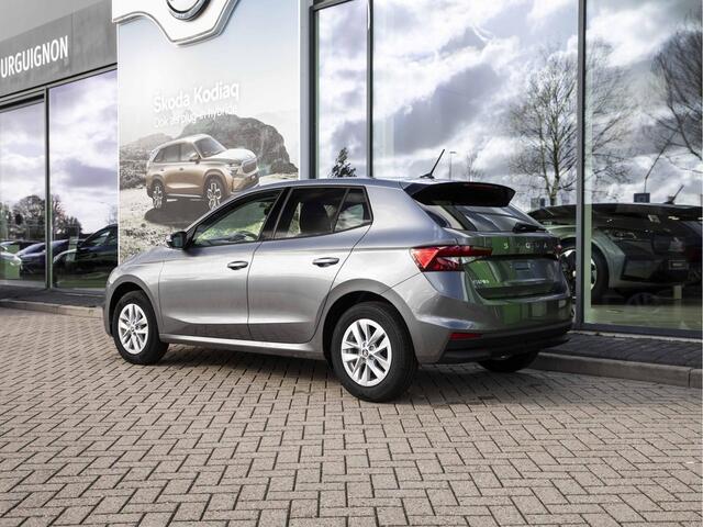 Skoda FABIA Selection | 1.0 TSI 95pk | Parkeersensoren achter | Apple Carplay & Android Auto | Airconditioning