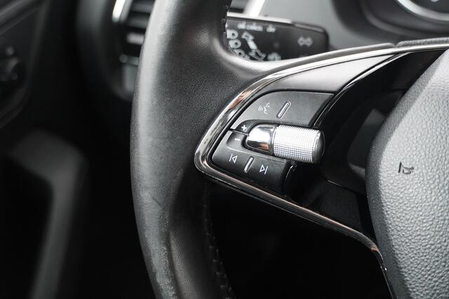 Skoda FABIA Combi BWJ 2021 1.0 TSI 96 PK Ambition APPLE CARPLAY / ANDROID AUTO / NAVI / AIRCO / CRUISE / PARKEERSENSOREN