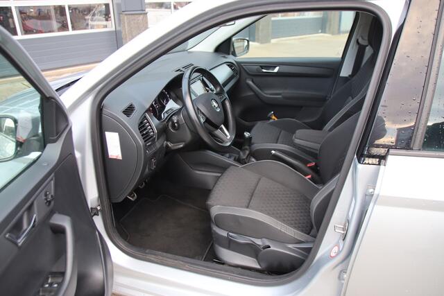 Skoda FABIA Combi 1.0 TSI Style Business Navi, 1e eig, NL auto, Clima, nieuwstaat WINTERSALE!