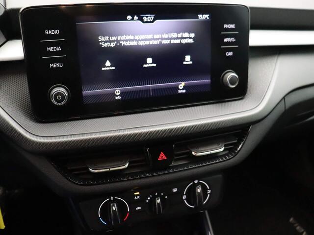 Skoda FABIA Ambition 1.0 TSI 95pk Cruise control, Airco, DAB, Radio, Parkeersensor achter, LED koplampen, App connect