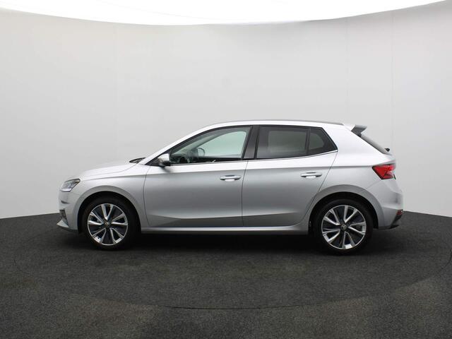 Skoda FABIA Business Edition 1.0 TSI 95pk Panoramadak, Adaptive cruise control, Navigatie, Parkeersensoren, Airco, DAB, Radio, LED koplampen, Stoelverwarming, Verwarmde voorruit