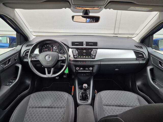 Skoda FABIA Combi 1.2 TSI Drive /Trekhaak/cruise/PDC