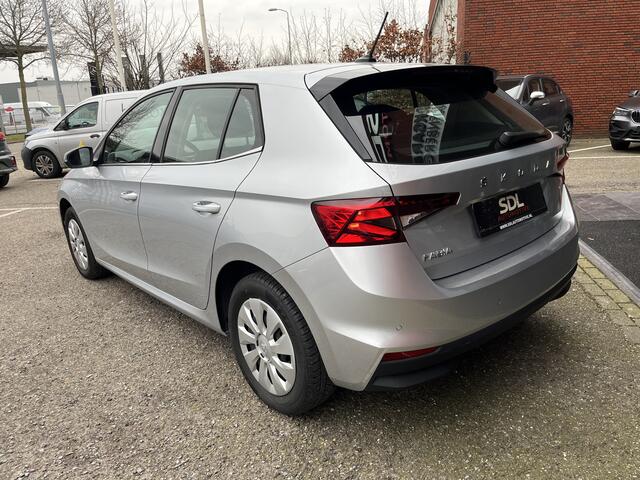 Skoda FABIA 1.0 Ambition// LED // CRUISE CONTROL // APPLE-ANROID AUTO // PDC //
