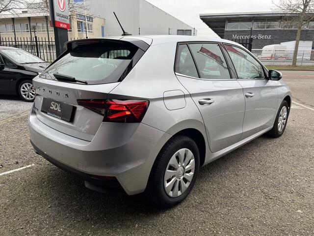 Skoda FABIA 1.0 Ambition// LED // CRUISE CONTROL // APPLE-ANROID AUTO // PDC //