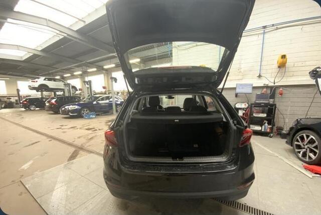 Skoda FABIA 1.0 TSI SELECTION Virtual Cockpit groot | Navi | Parkeersensoren