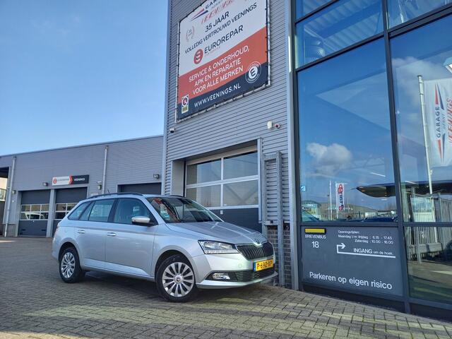 Skoda FABIA Combi 1.0 TSI Ambition - NAVI - PARKEERSENSOREN - AIRCO - CRUISE - CARPLAY / ANDROID - 1 EIGENAAR - NL AUTO