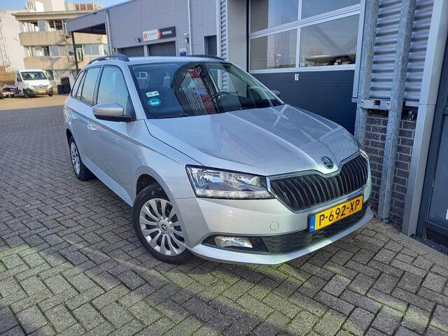 Skoda FABIA Combi 1.0 TSI Ambition - NAVI - PARKEERSENSOREN - AIRCO - CRUISE - CARPLAY / ANDROID - 1 EIGENAAR - NL AUTO