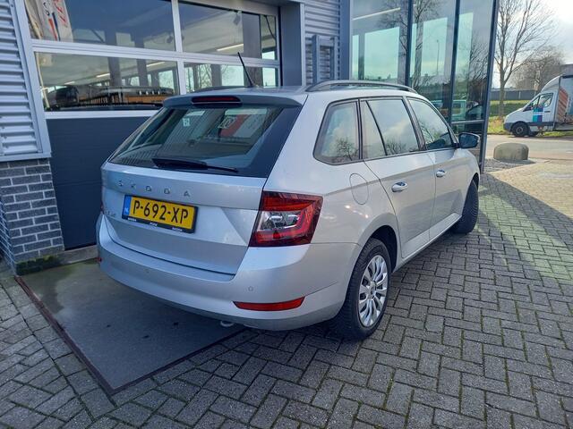 Skoda FABIA Combi 1.0 TSI Ambition - NAVI - PARKEERSENSOREN - AIRCO - CRUISE - CARPLAY / ANDROID - 1 EIGENAAR - NL AUTO