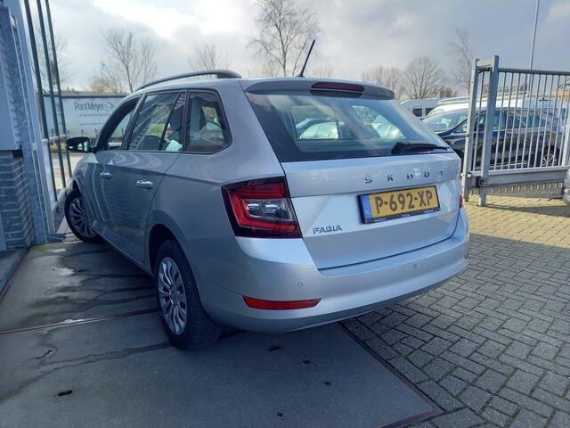 Skoda FABIA Combi 1.0 TSI Ambition - NAVI - PARKEERSENSOREN - AIRCO - CRUISE - CARPLAY / ANDROID - 1 EIGENAAR - NL AUTO
