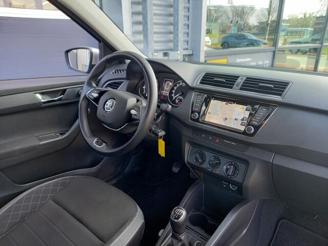 Skoda FABIA Combi 1.0 TSI Ambition - NAVI - PARKEERSENSOREN - AIRCO - CRUISE - CARPLAY / ANDROID - 1 EIGENAAR - NL AUTO