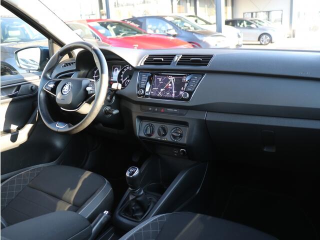 Skoda FABIA 1.0 TSI Ambition I Navi I Trekhaak I LM-Velgen