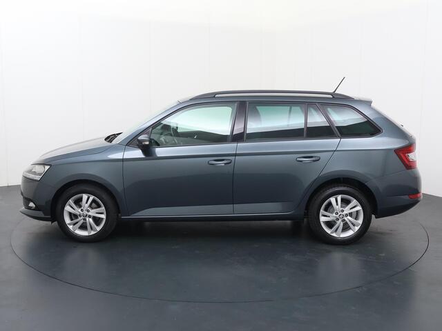 Skoda FABIA Combi 1.0 TSI Ambition |95 PK | Apple CarPlay / Android Auto | Parkeersensoren achter | Lichtmetalen velgen |