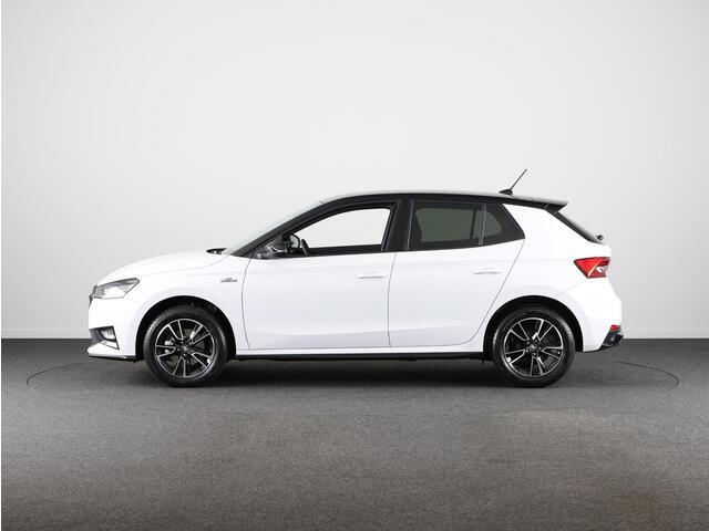 Skoda FABIA Monte Carlo 1.0 TSI 115 pk 7 versn. DSG | Adaptive Cruise Control | Dode hoek sensoren | Verwarmbare voorstoelen | Camera