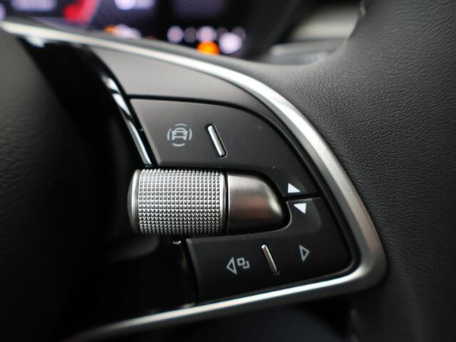 Skoda FABIA Selection 1.0 TSI 95 PK | Apple CarPlay / Android Auto | Parkeersensoren | 15'' Lichtmetalen velgen | Cruise control | Getint glas |