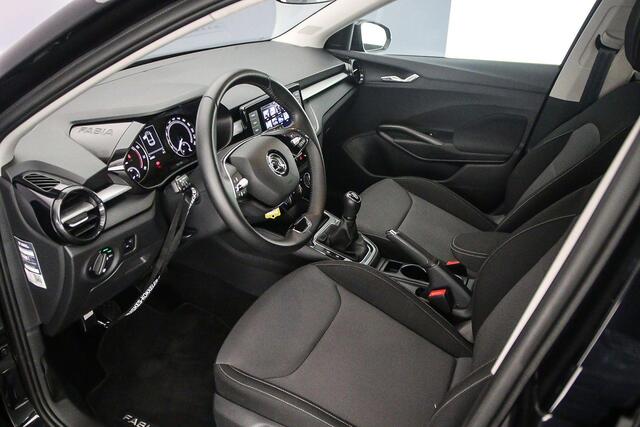 Skoda FABIA Ambition 1.0 TSI 95pk Cruise control, Airco, DAB, Radio, Bluetooth, Parkeersensor achter, LED koplampen