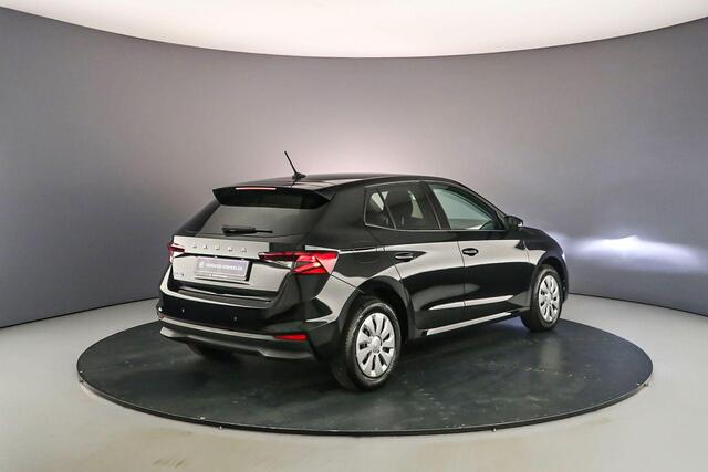 Skoda FABIA Ambition 1.0 TSI 95pk Cruise control, Airco, DAB, Radio, Bluetooth, Parkeersensor achter, LED koplampen