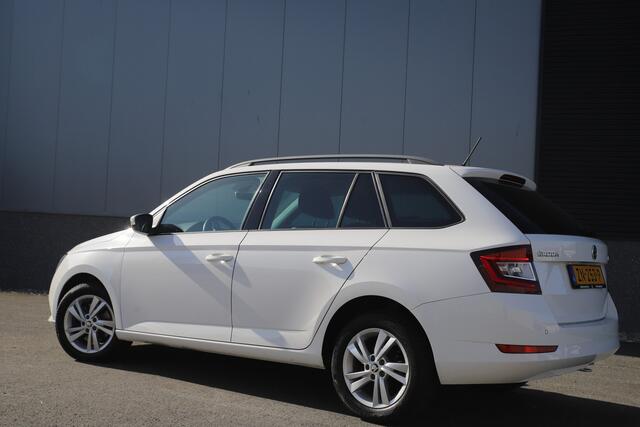 Skoda FABIA Combi 1.0 TSI 110pk Style Automaat/Carplay/Clima/LED